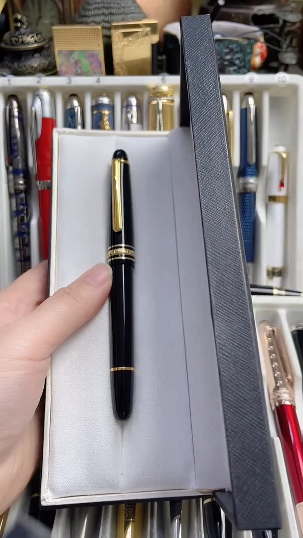 m'mm'm'g'g'g'gg'g'g钢笔