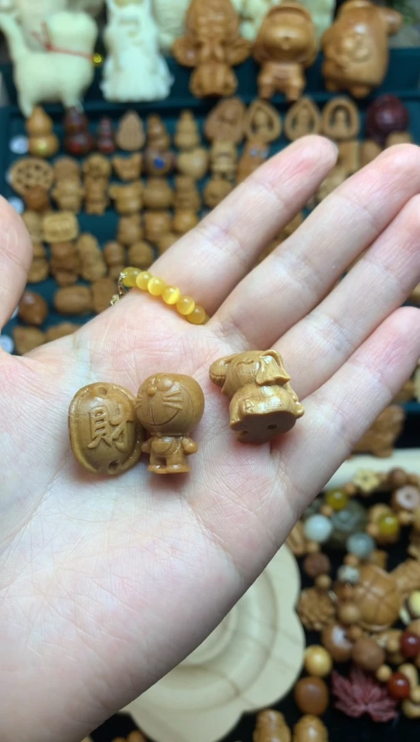 【闪购商品】檀香木................