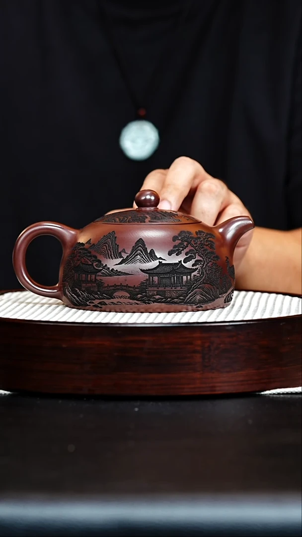 茶壶紫砂宜兴紫砂 孔雀 半月 李恒阳