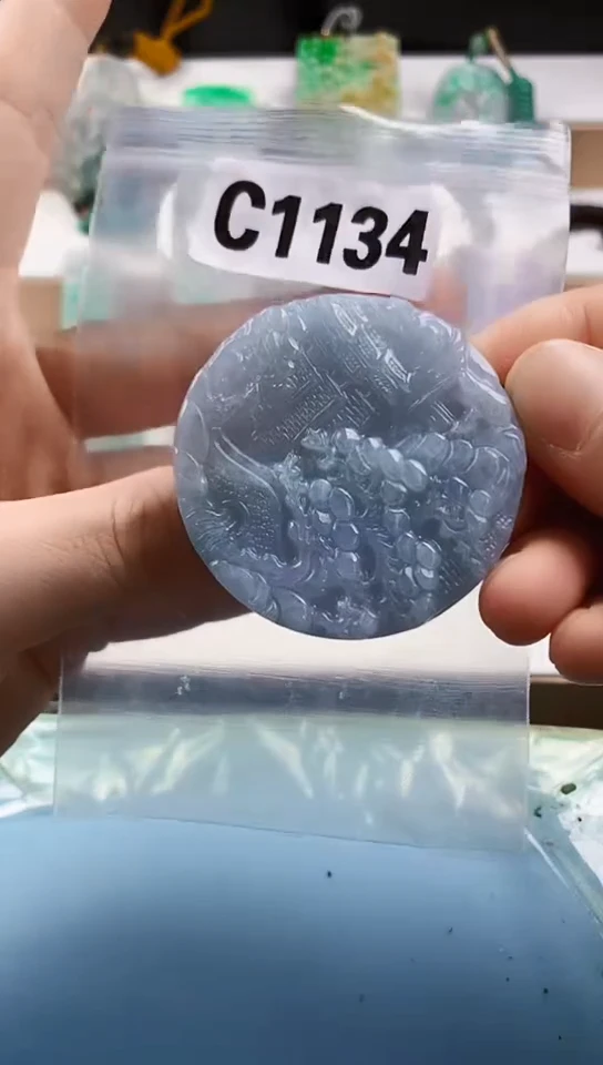 翡翠未镶嵌颈饰天然翡翠吊坠挂件