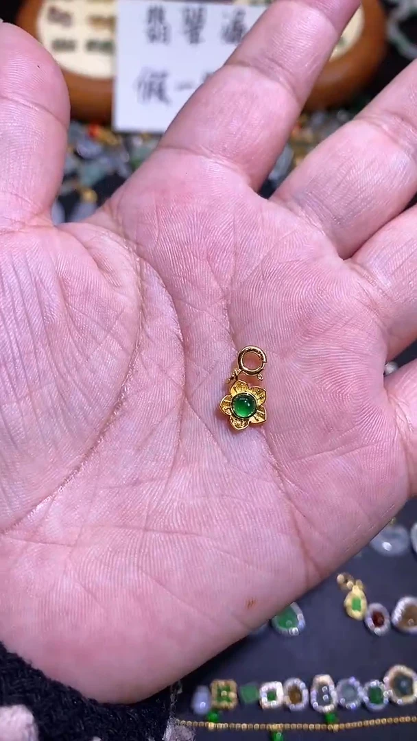 【闪购商品】翡翠吊坠(不含链)银S925镶嵌1