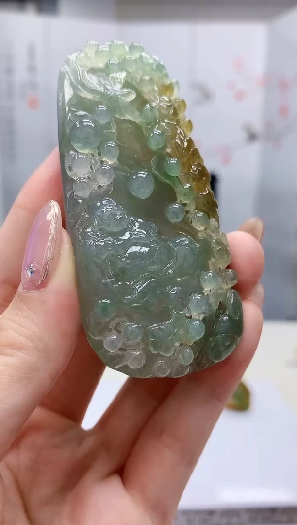 【闪购商品】定制翡翠未镶嵌4852jw-毛货挂件逍遥佛111