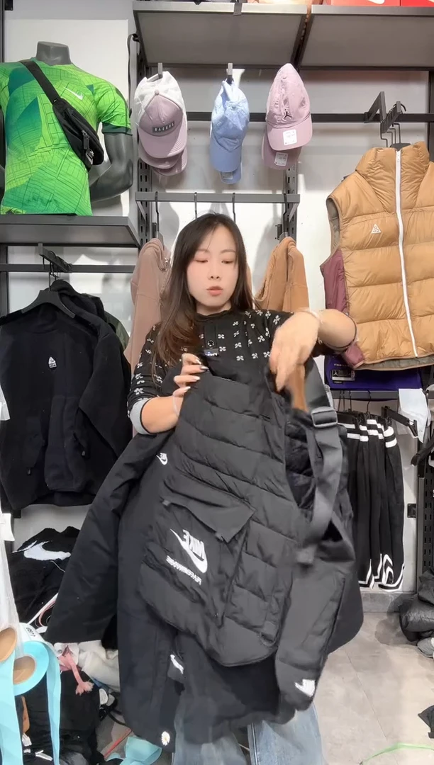 1182编码 耐克卫衣服饰过款为准 尺码2X