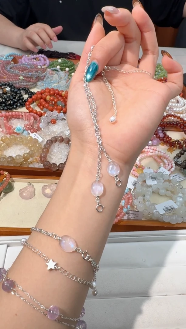 【闪购商品】水晶手链银S925镶嵌A005蓝月蛋面手链