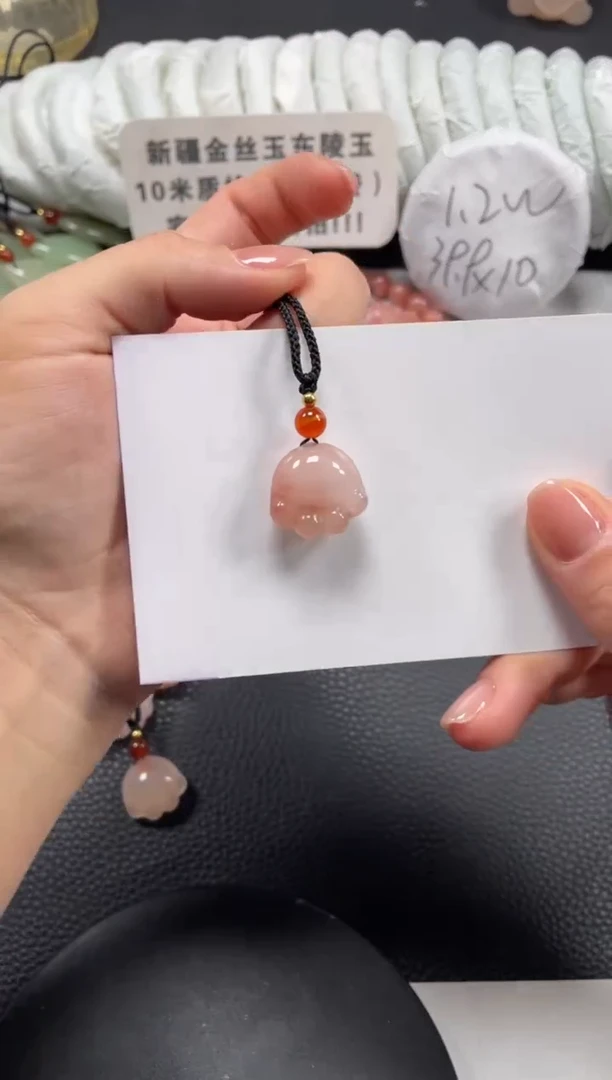 【闪购商品】石英质玉手镯未镶嵌多样性发货，拍一发一