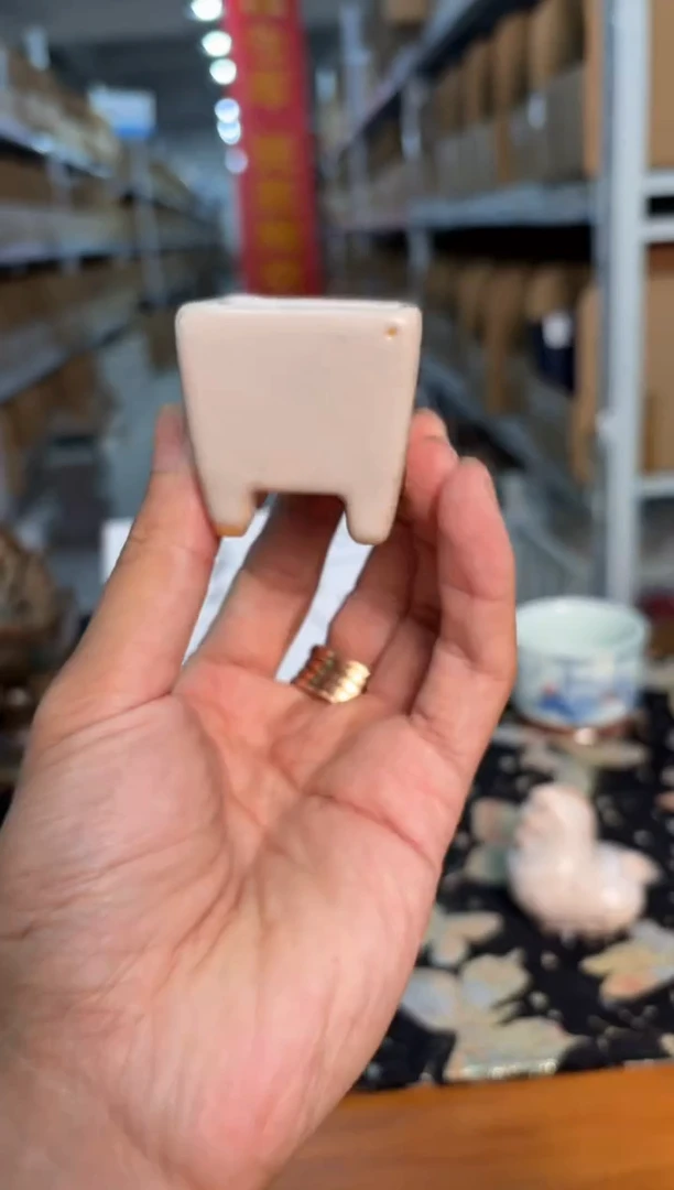 瓷片          @@HRH607