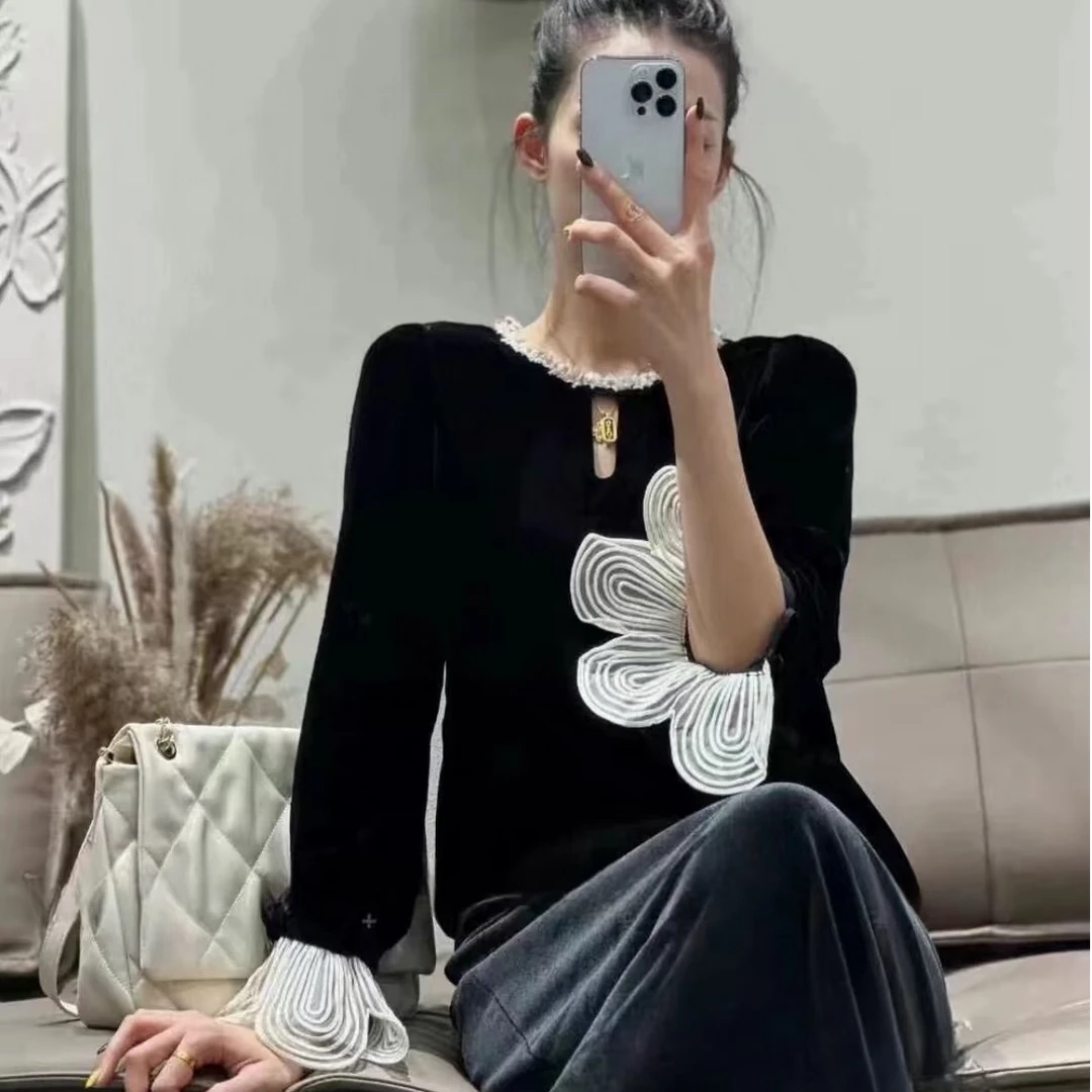 上衣花边圆领钉珠小香风喇叭袖刺绣花瓣真丝丝绒上衣气质显瘦百搭