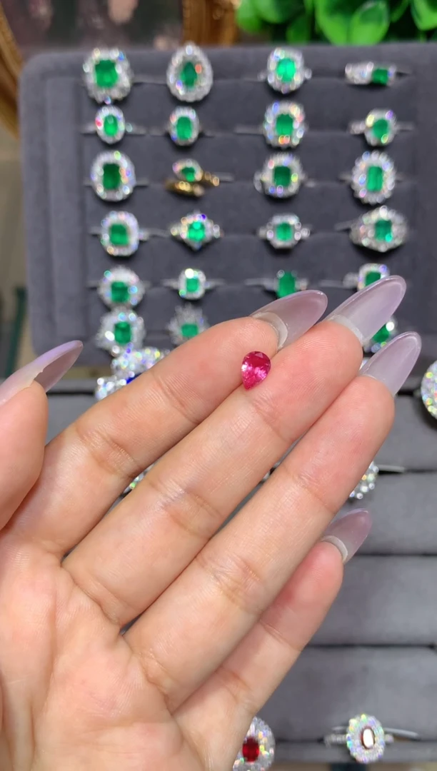 彩色蓝宝石裸石未镶嵌1.01ct 无烧帕帕拉恰