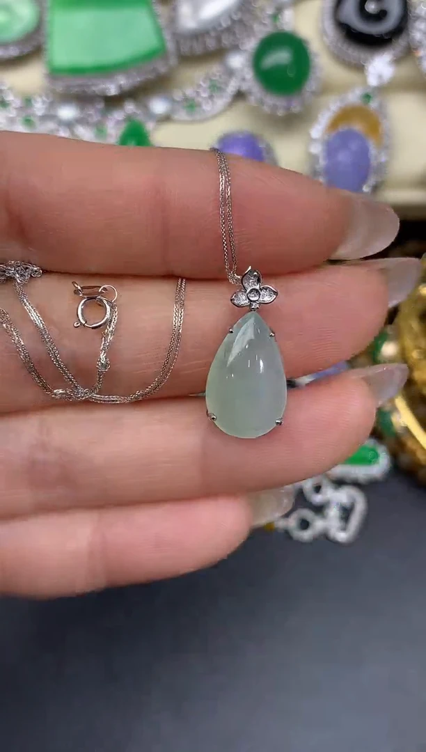 翡翠18K金镶嵌颈饰199-雪姐翡翠天天见