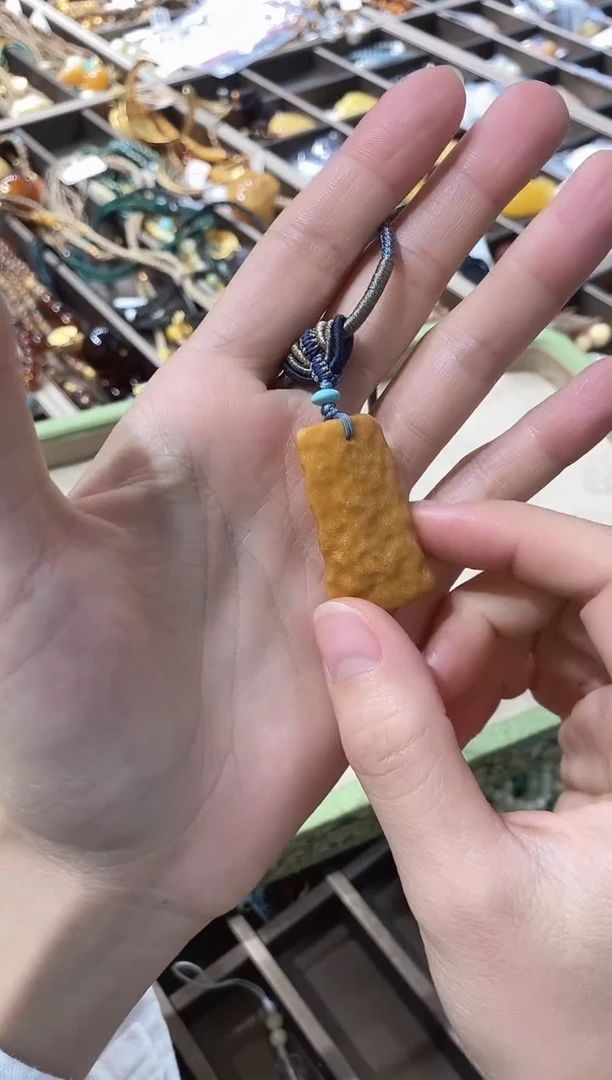 未镶嵌颈饰蜜蜡QD0349