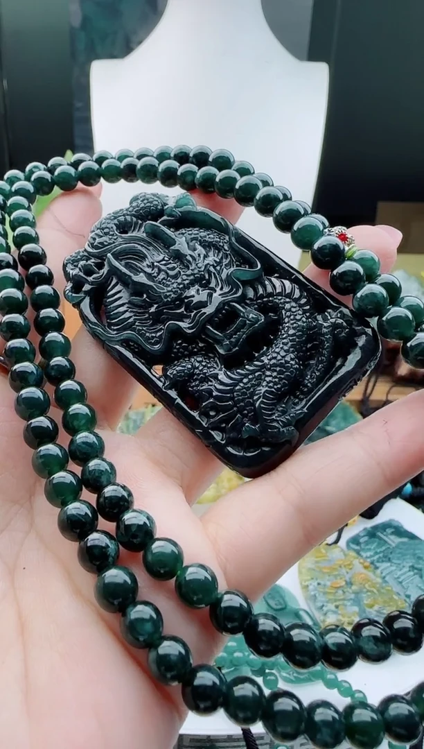 【闪购商品】翡翠颈饰未镶嵌多样性随机一件发货
