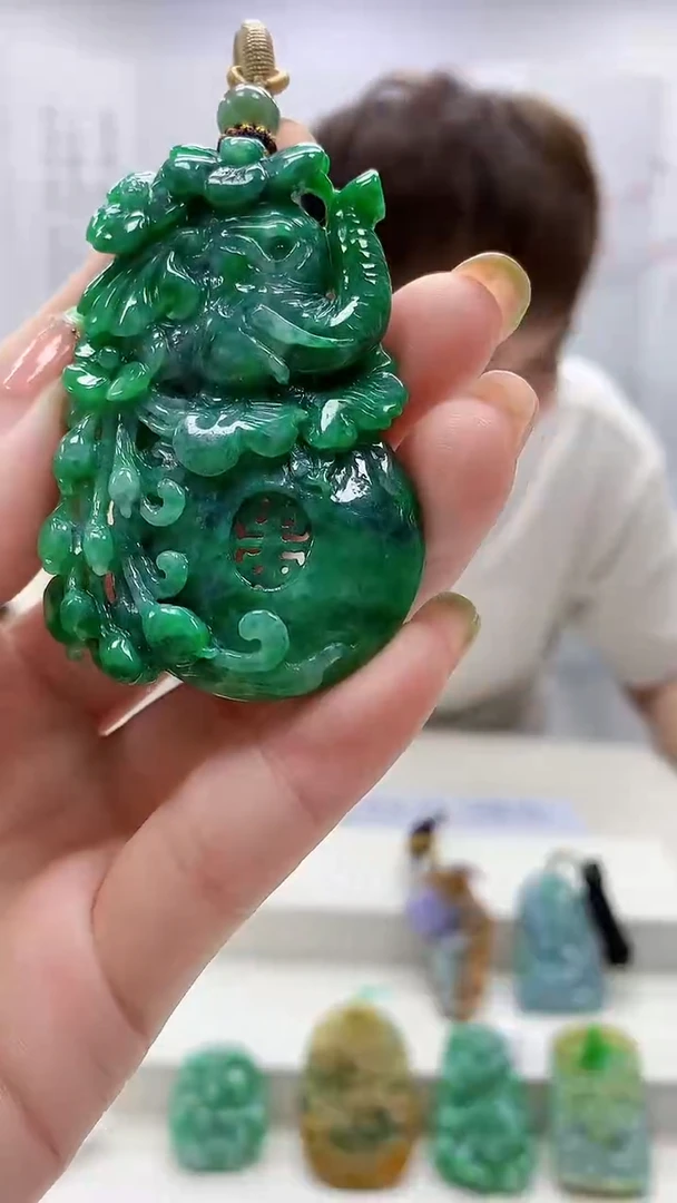 未镶嵌定制翡翠4868ry-毛货挂件425