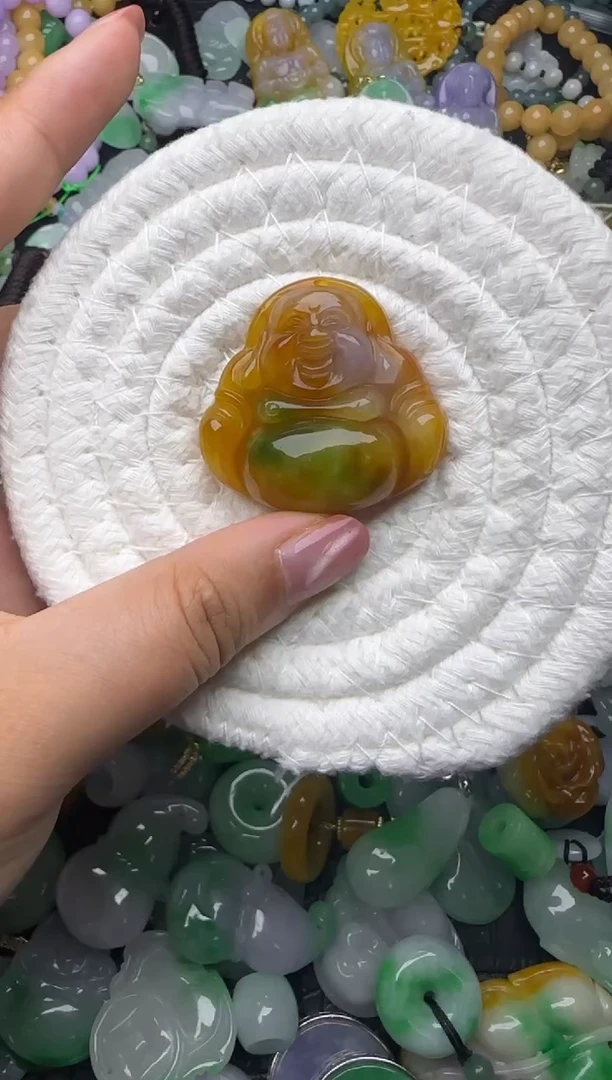 颈饰未镶嵌翡翠缅甸翡翠吊坠