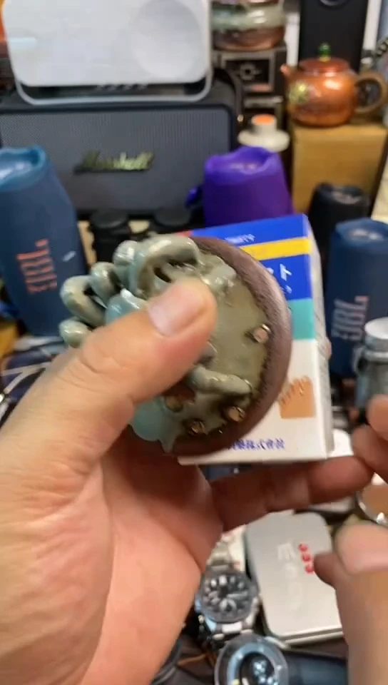 瓷片闪购商品，如图所示