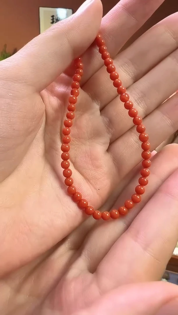 未镶嵌手串南红玛瑙?**哥南红