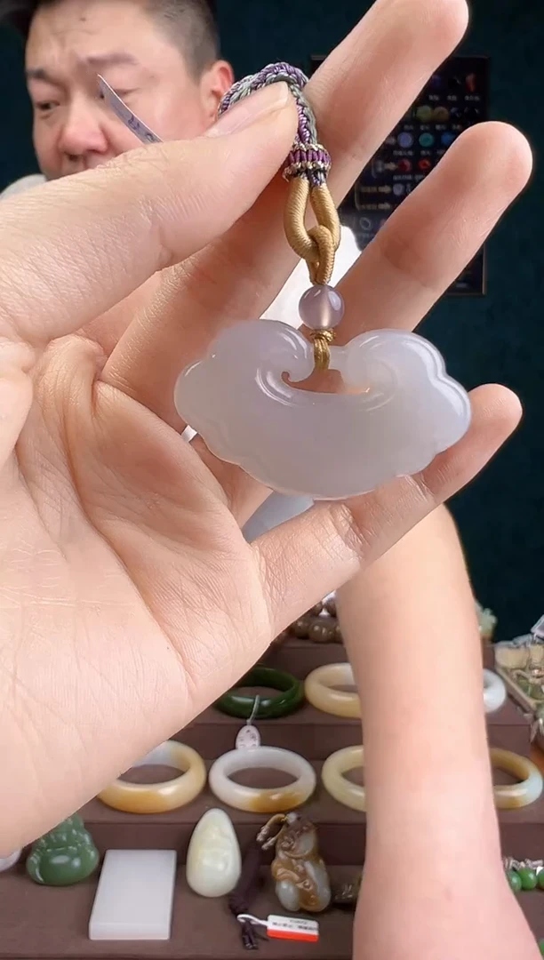 【闪购商品】和田玉颈饰未镶嵌ZZ 拍一发一 多样性发货