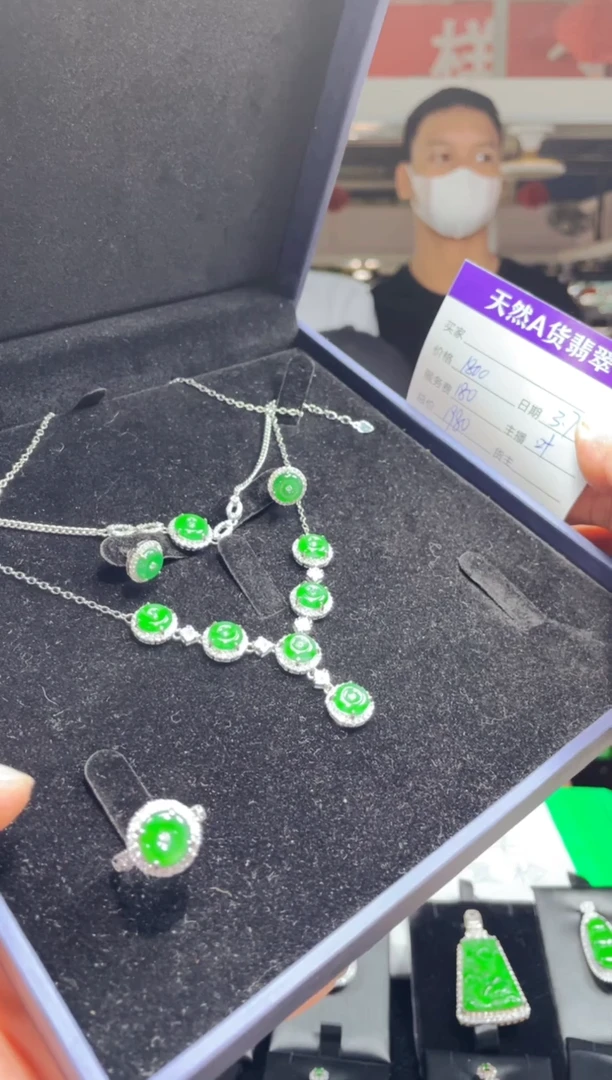 【闪购商品】翡翠套链未镶嵌0062604169