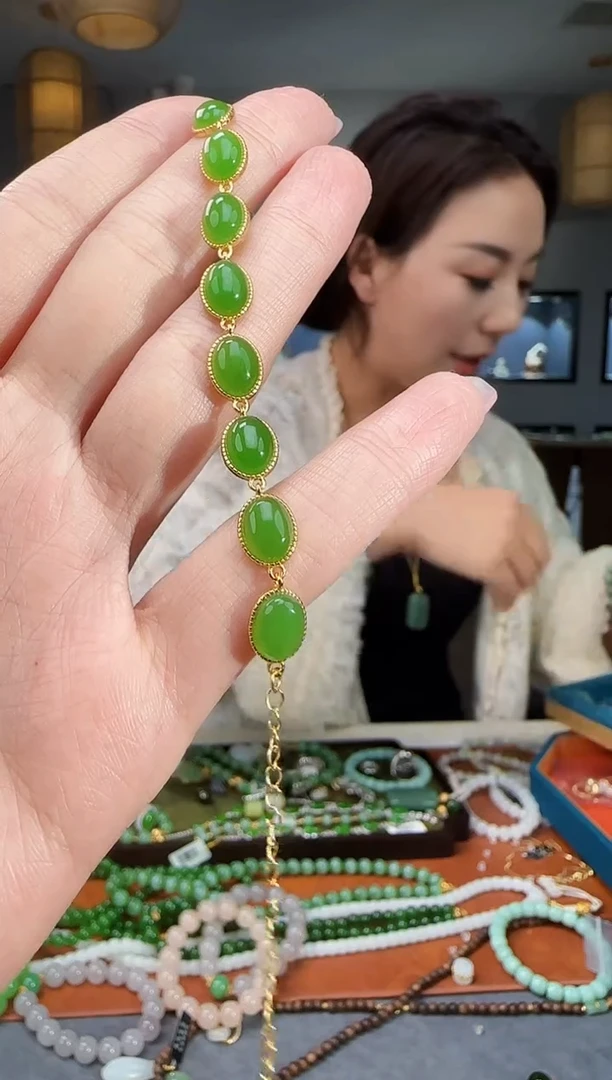 银S925镶嵌手链和田玉1