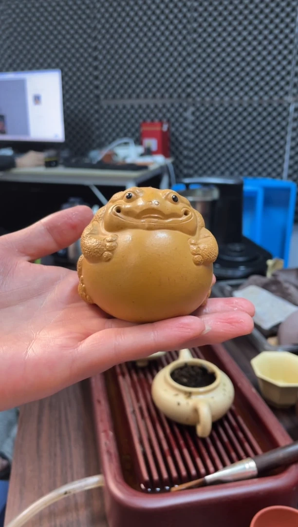 茶杯紫砂ZZF15429 一鼓作气蟾1