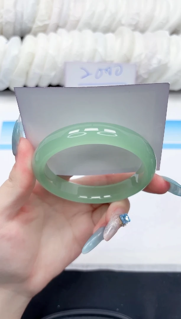 石英质玉手镯未镶嵌19-58