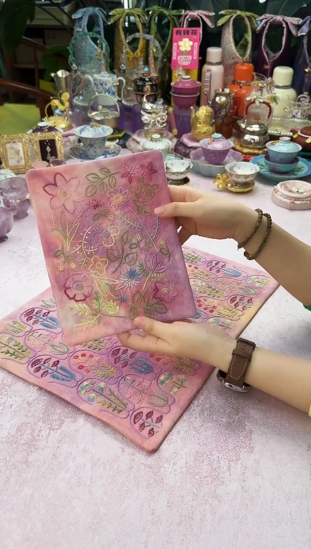 17 刺子绣粉色茶席