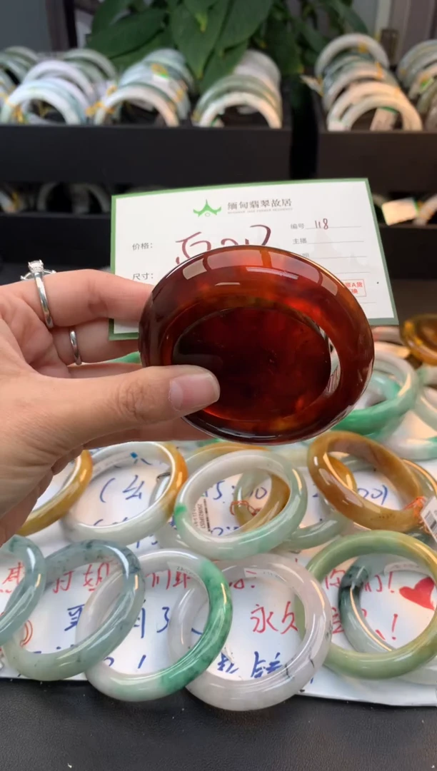 定制琥珀舍**谁琥珀+多样性拍1发1