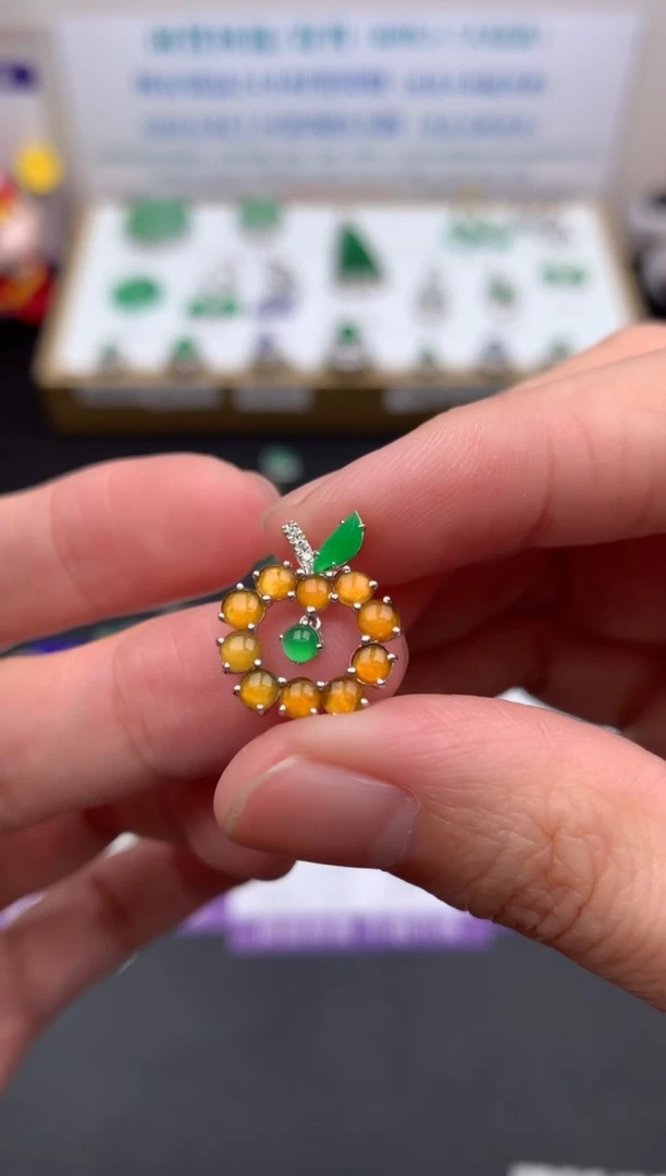 【闪购商品】定制翡翠18K金镶嵌模式推广期24小时鉴赏期