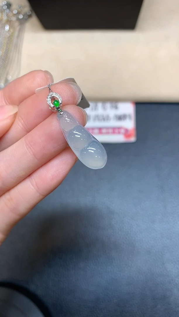 【闪购商品】翡翠颈饰18K金镶嵌【无鉴赏期多样性发其一