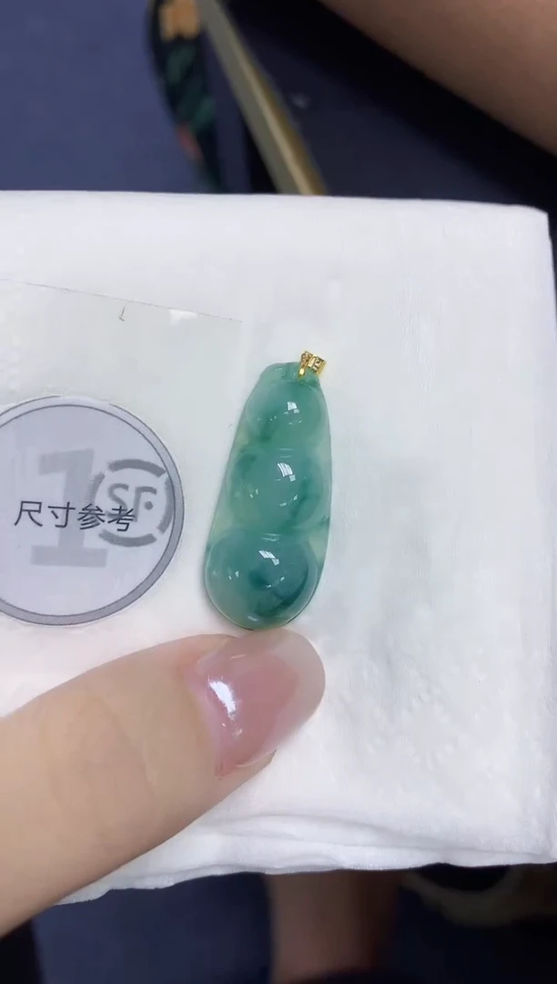 翡翠18K金镶嵌颈饰天然缅甸翡翠A货百元以上9元证书费自理