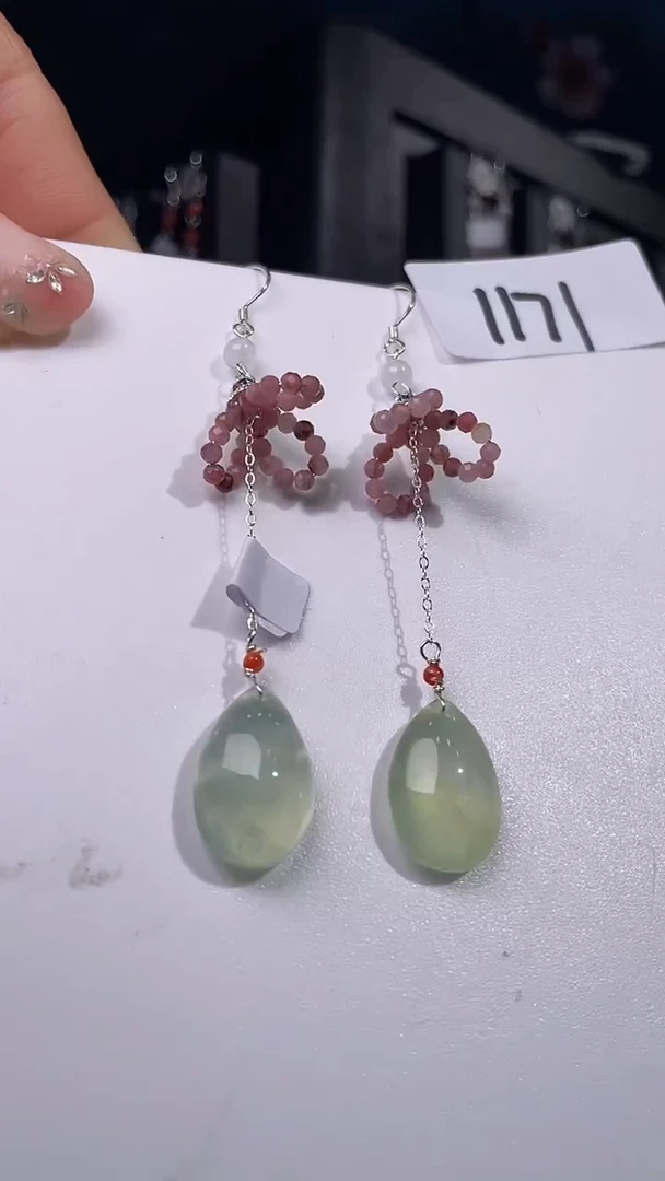 未镶嵌葡萄石耳饰喜欢拍