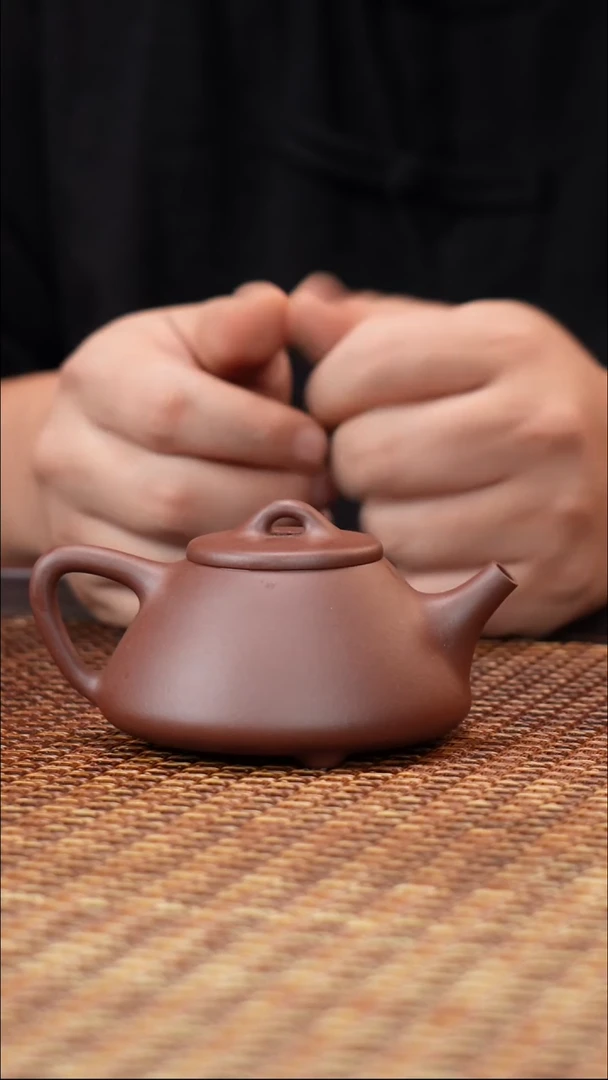 茶壶紫砂汀禾紫砂底槽清石瓢