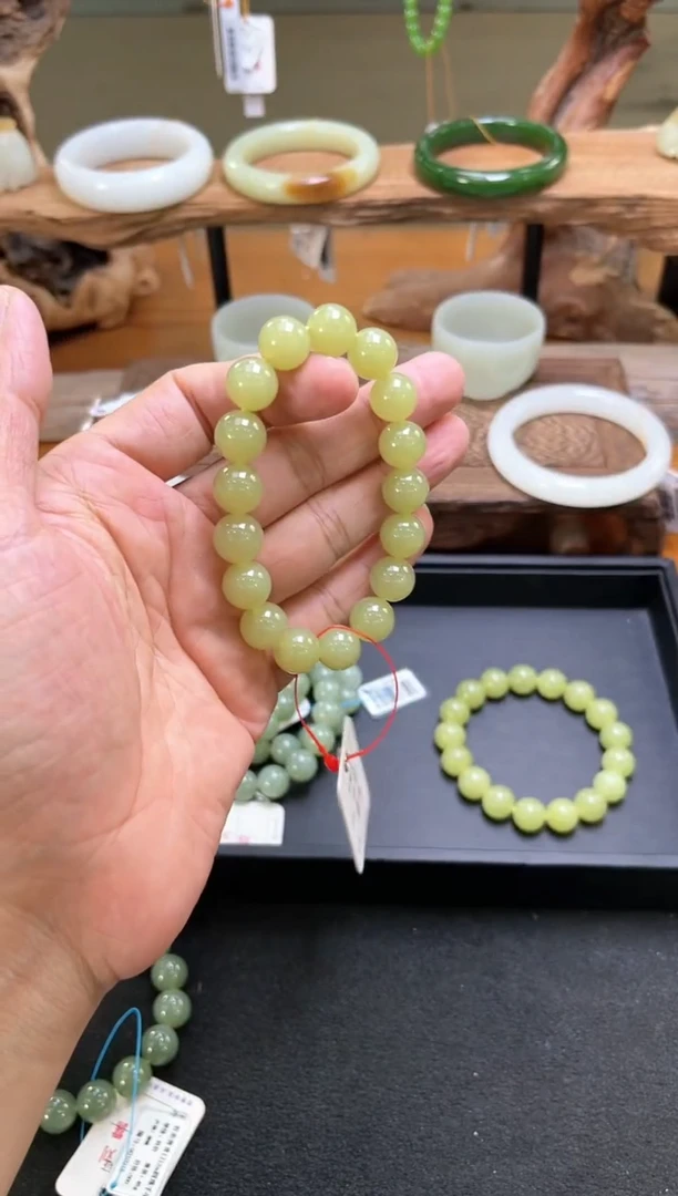 未镶嵌手串和田玉卡12若羌黄口圆珠 多样性发一
