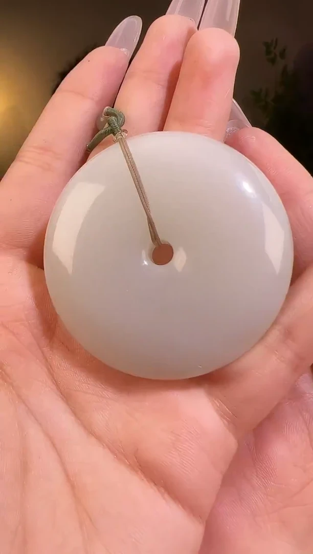 【闪购商品】和田玉颈饰未镶嵌扣1290