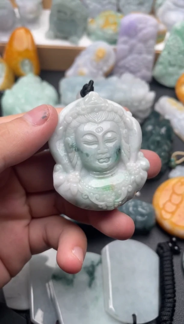 吊坠(不含链)未镶嵌翡翠1