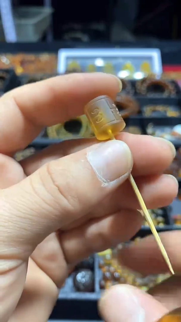 绿珀颈饰未镶嵌天然缅甸琥珀桶珠