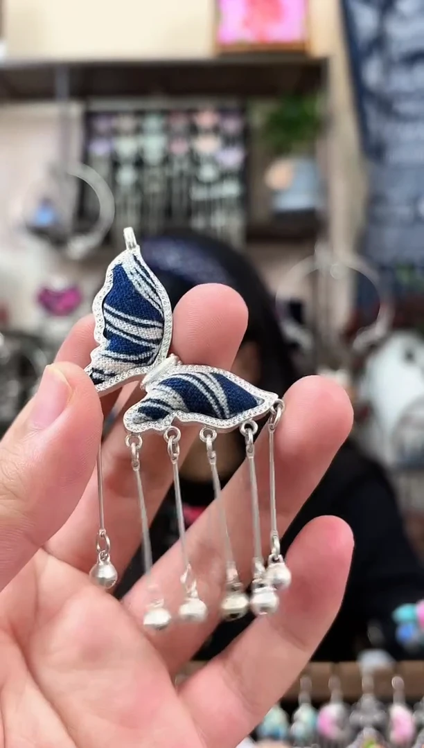 织绣民族风非遗老绣饰品154