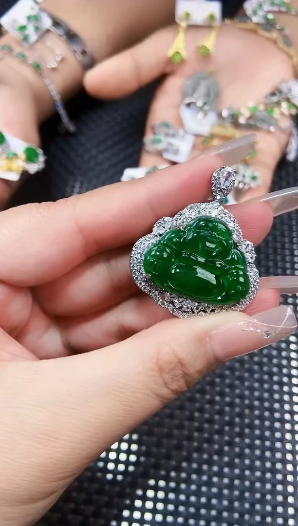 【闪购商品】翡翠吊坠(不含链)未镶嵌111111111