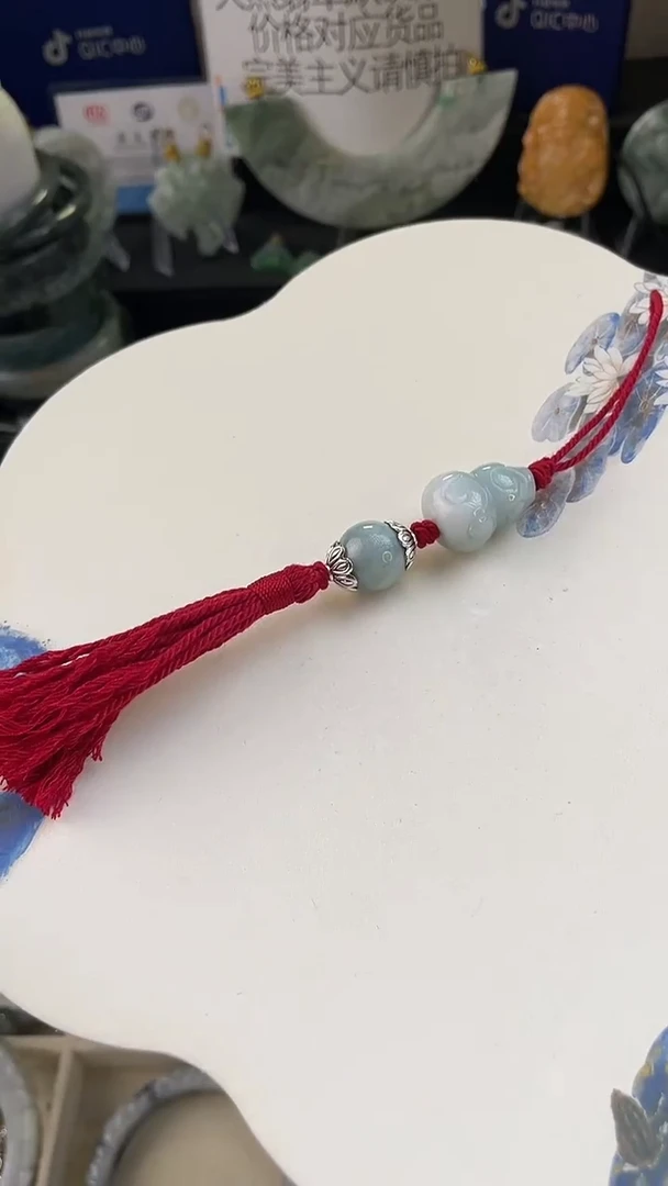 未镶嵌手链翡翠手工定制主默认微瑕播介绍为准