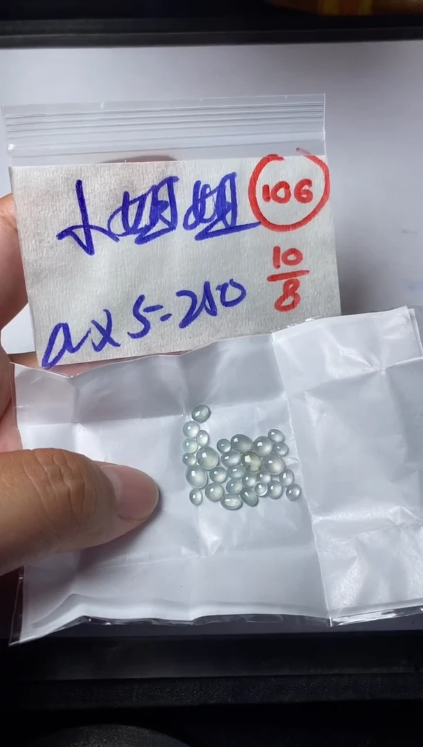 定制翡翠未镶嵌小*姐缅甸天然翡翠A货106