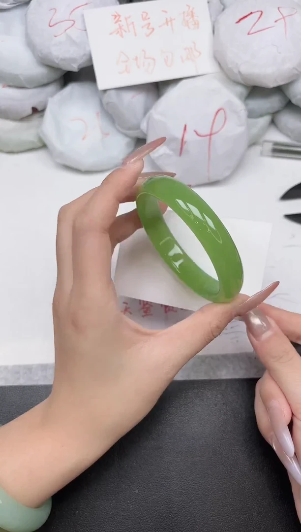 东凌女款手镯168-62