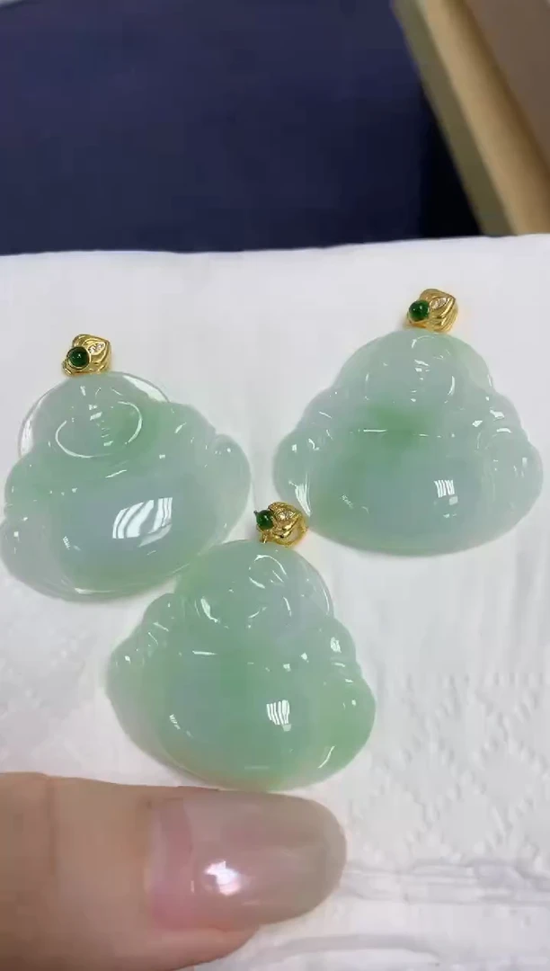 翡翠未镶嵌颈饰天然缅甸翡翠A货多样性发其一