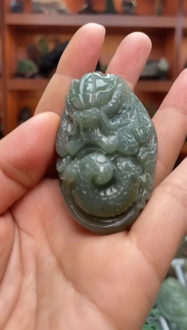 未镶嵌和田玉把件1