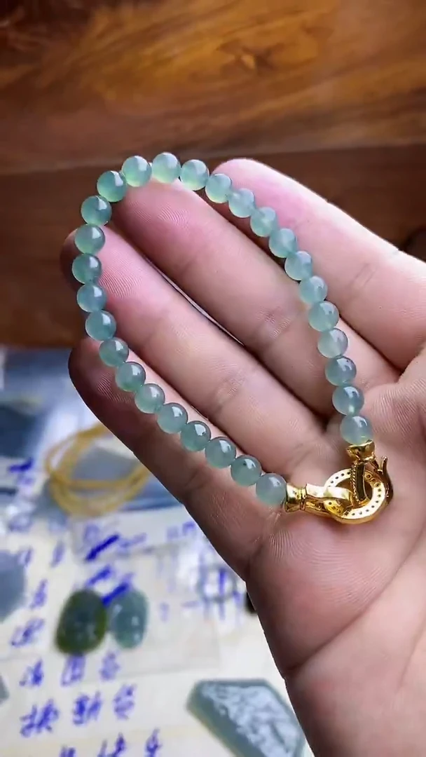 颈饰未镶嵌翡翠天然翡翠