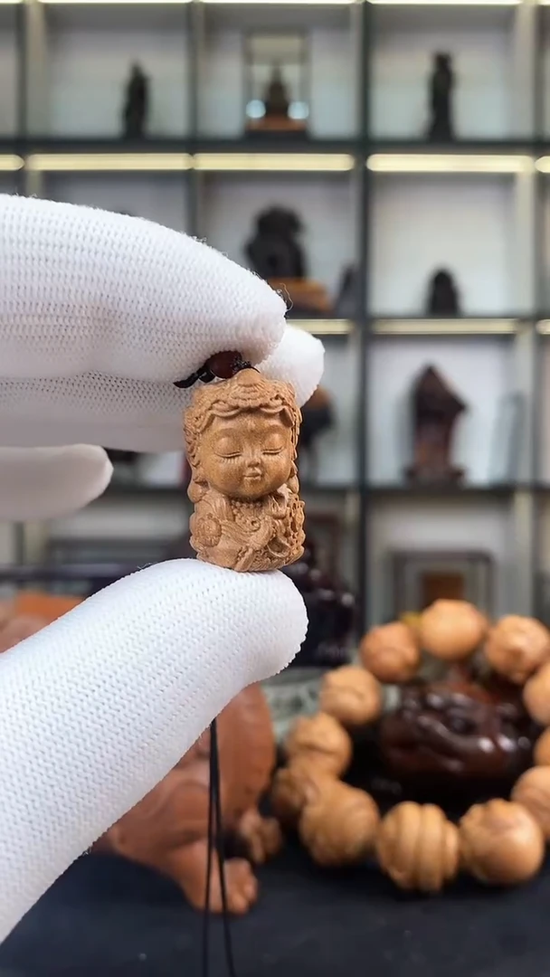 檀香木吊坠度母  度母