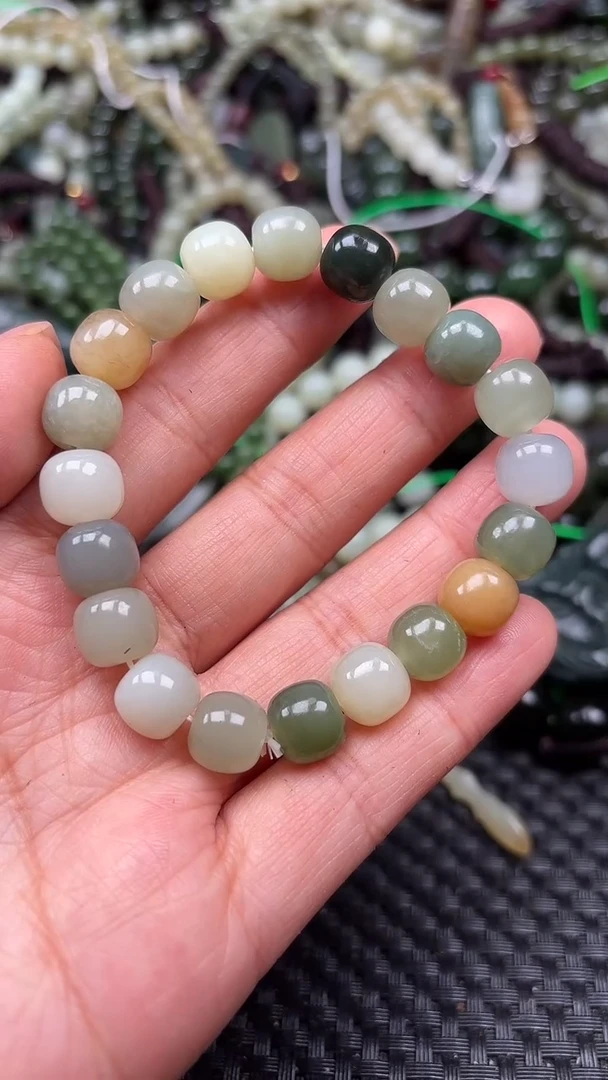 【闪购商品】和田玉颈饰未镶嵌.