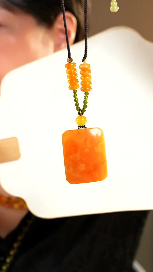 琥珀颈饰未镶嵌蜜蜡无事牌项链