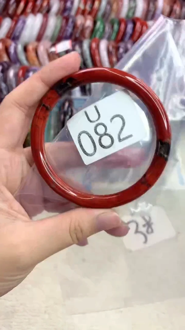 水晶手镯未镶嵌U082-64