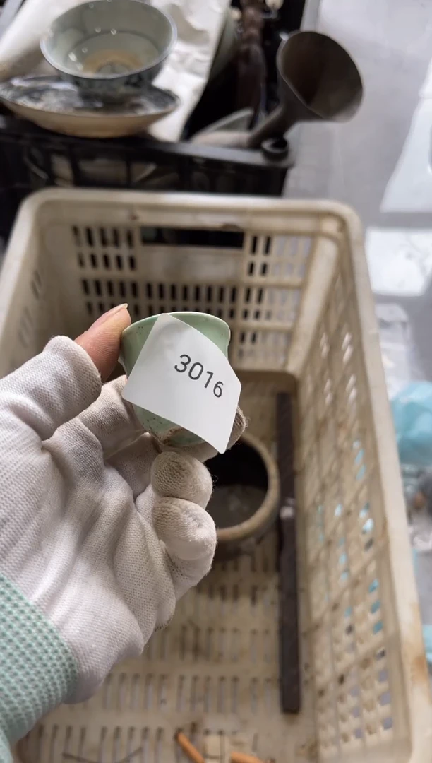 瓷黑*嘿99887766202506203016