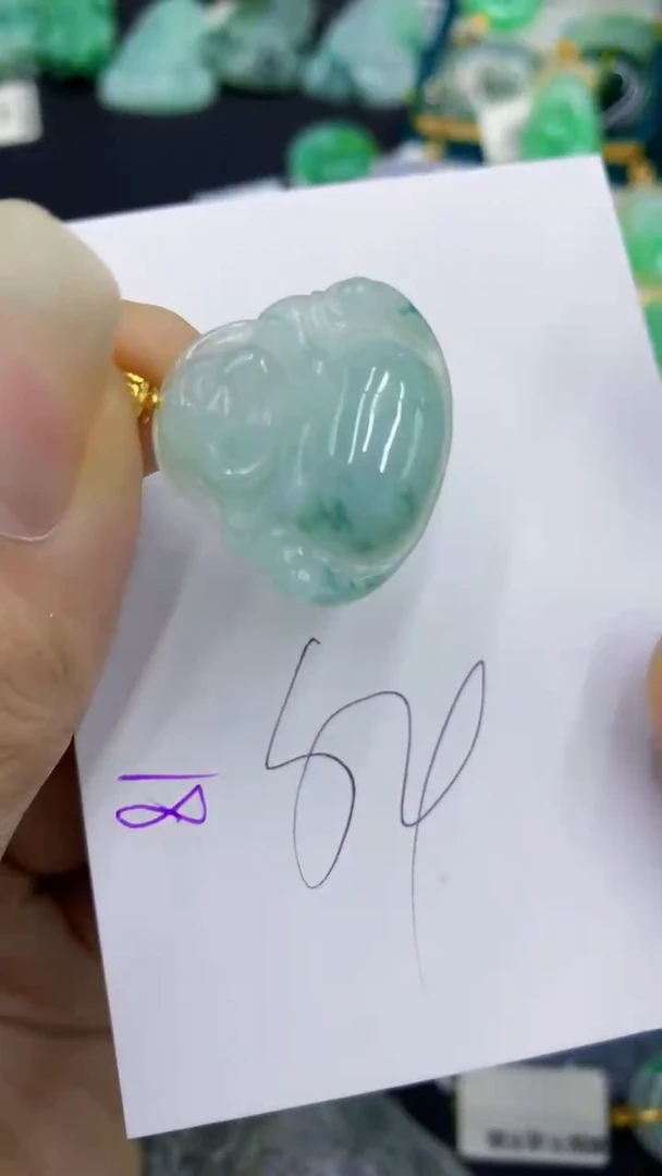 翡翠未镶嵌颈饰1111111111