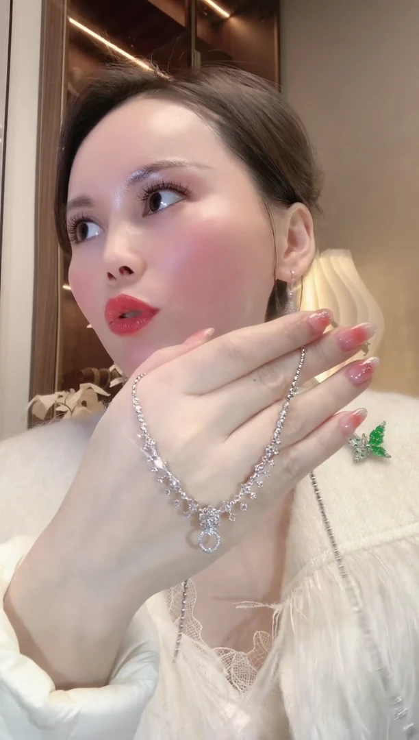 【闪购商品】钻石百搭链18K金镶嵌A18 多样性发货一件